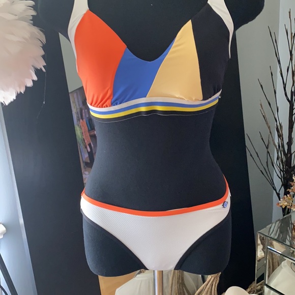 3 piece bikini - Picture 6 of 10